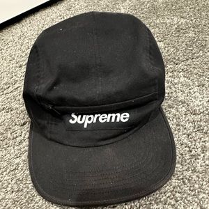 Supreme 5 panel